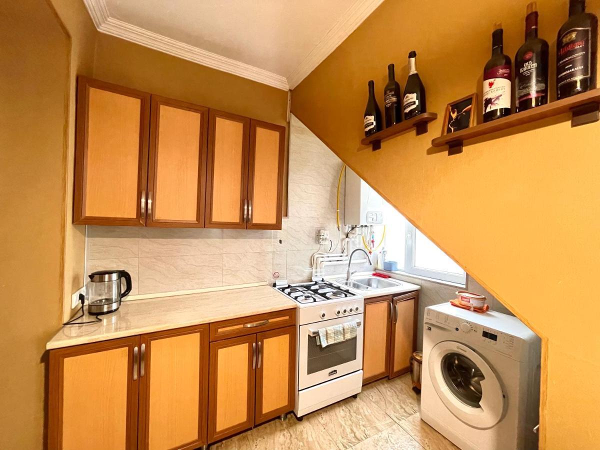 Apartament La Casa De Tbilisi Zewnętrze zdjęcie